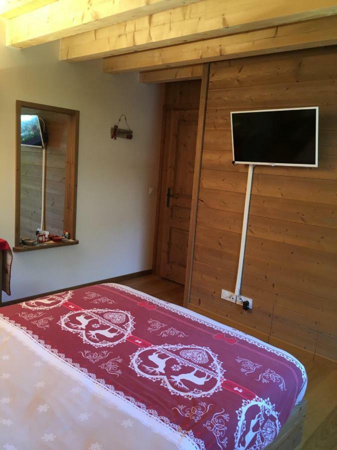 La Maison Des Coeurs Attignat-Oncin Zewnętrze zdjęcie